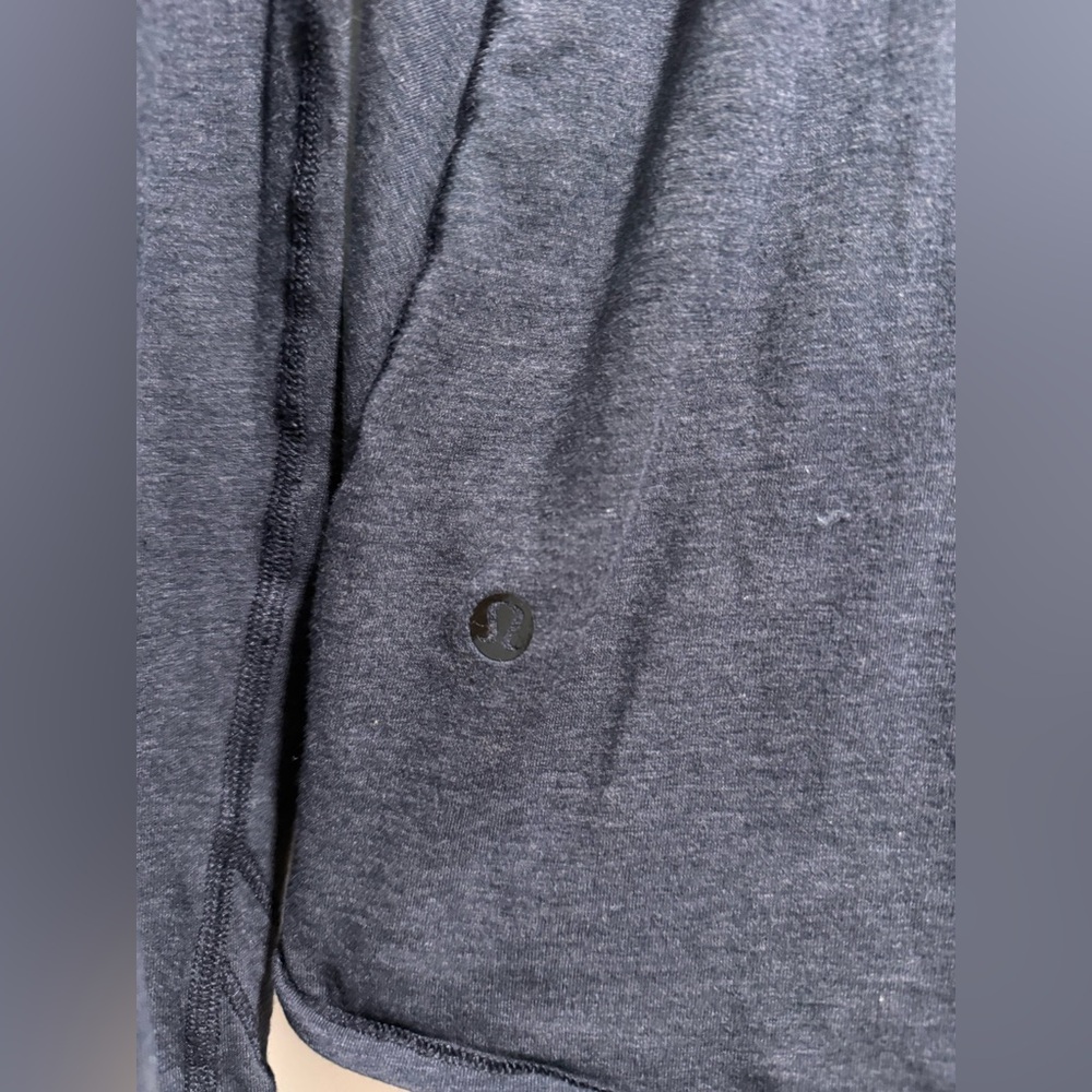Lululemon Radiant Long Sleeve | Heathered Black | Size 6 | EUC - Picture 14 of 15
